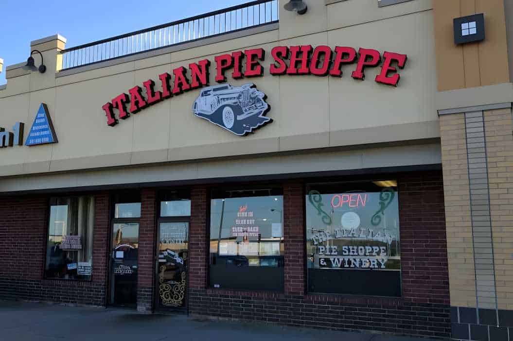 Farmington Hills, MI Restaurants The Italian Pie Shoppe