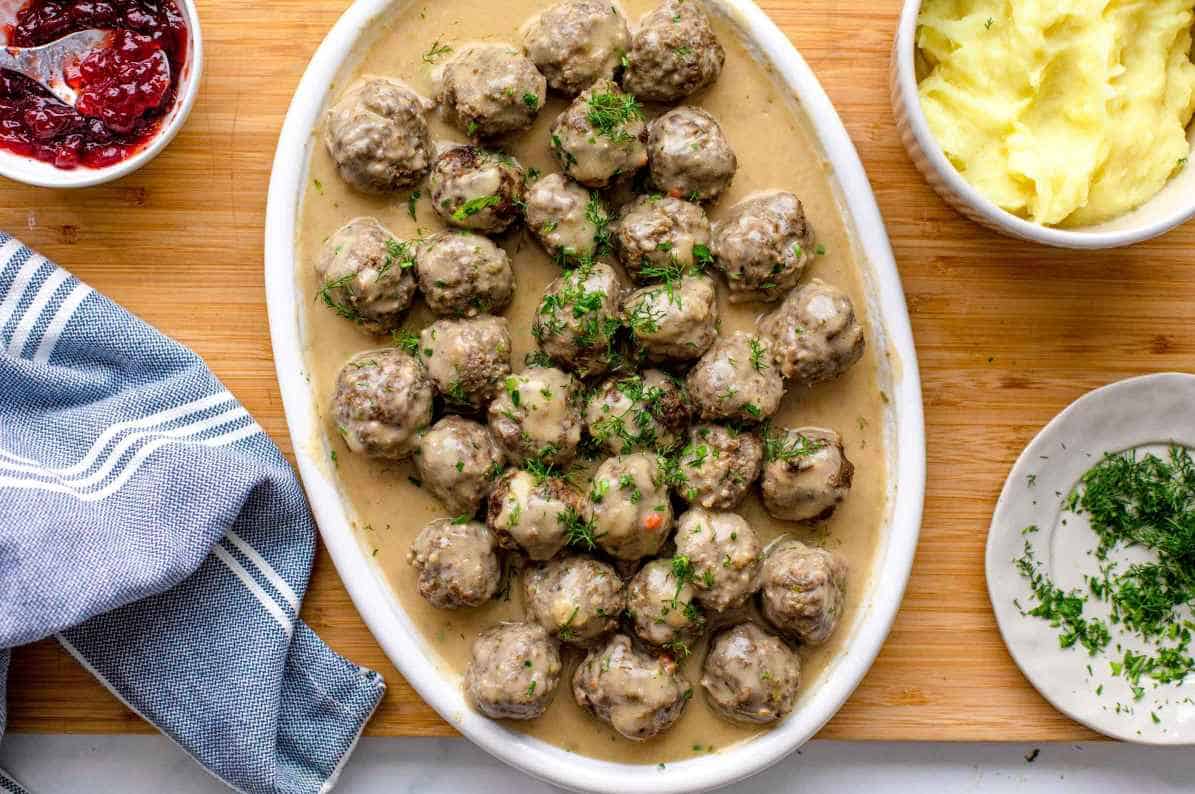 what-to-serve-with-swedish-meatballs