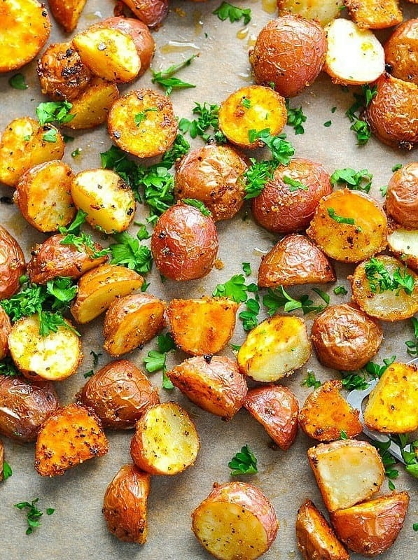 Crispy Seasoned Oven Roasted Potatoes