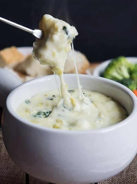 Spinach and Artichoke Fondue