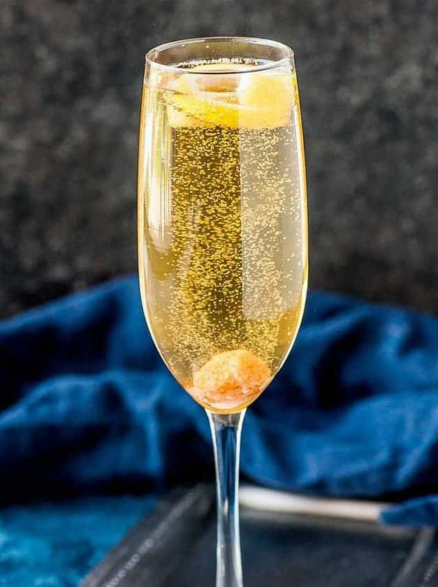 Classic Champagne Cocktail