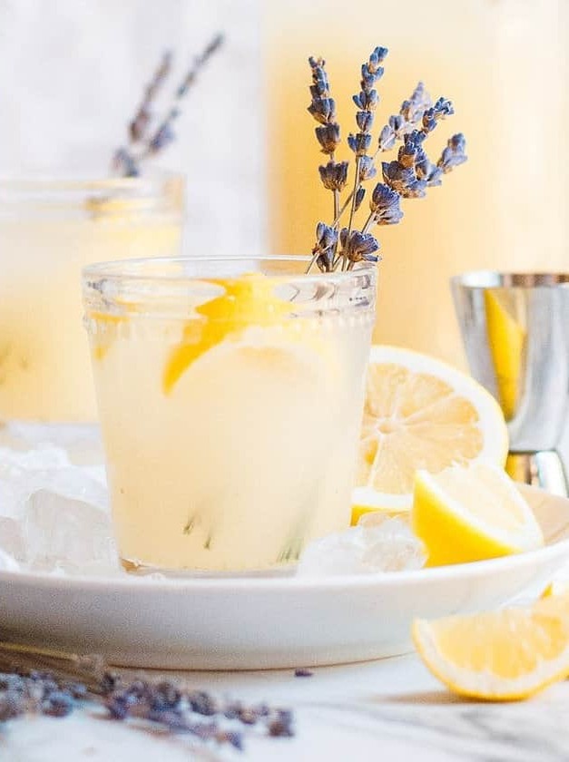 Lavender Lemonade Cocktail