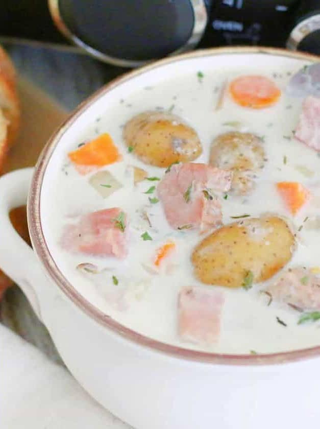 Crock Pot Creamy Potato and Ham Soup