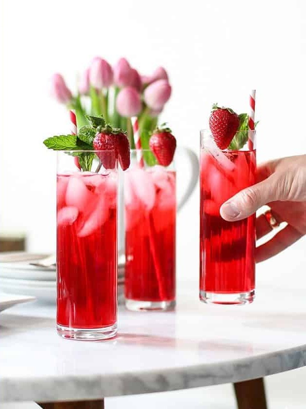 Hibiscus Iced Tea Cocktail