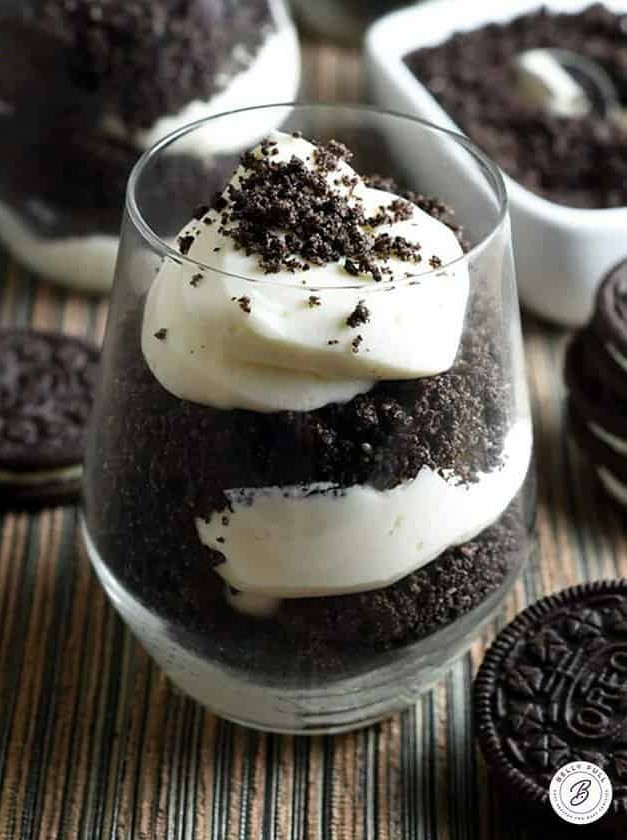 Cookies and Cream Cheesecake Parfaits