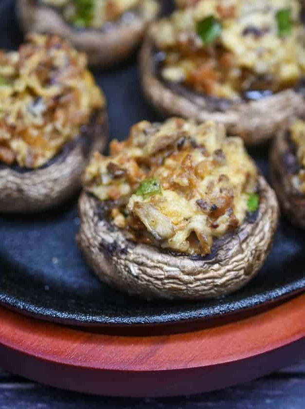 Mushrooms Stuffed with Cream Cheese