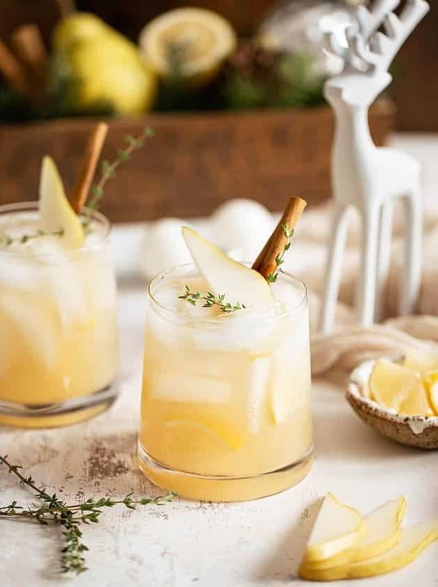 Spiced Pear Gin & Tonic