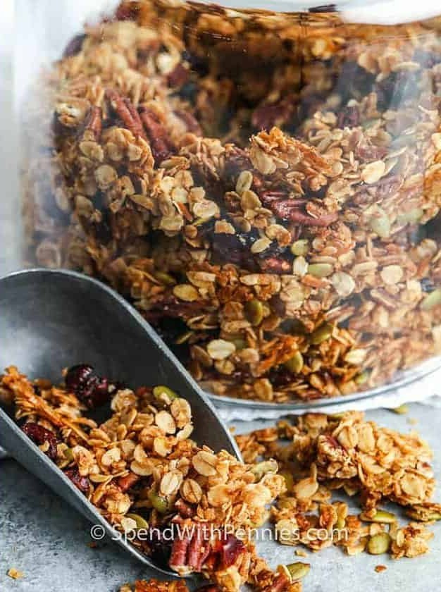 Easy Homemade Granola