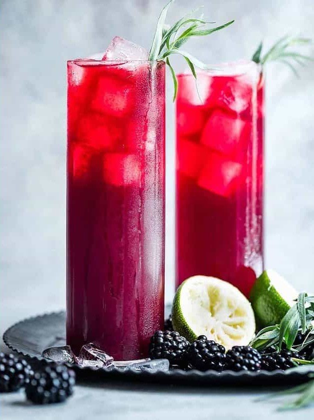 Blackberry Hibiscus Spritzer With Tarragon