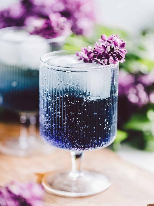 Violet & St Germain Spritz