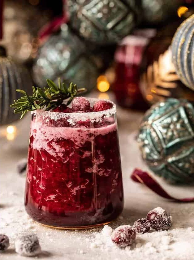 Frosted Mistletoe Margarita Punch