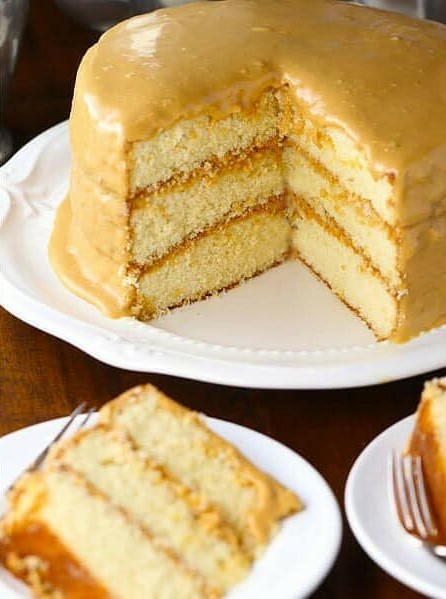 Old Fashioned Southern Burned Caramel Cake