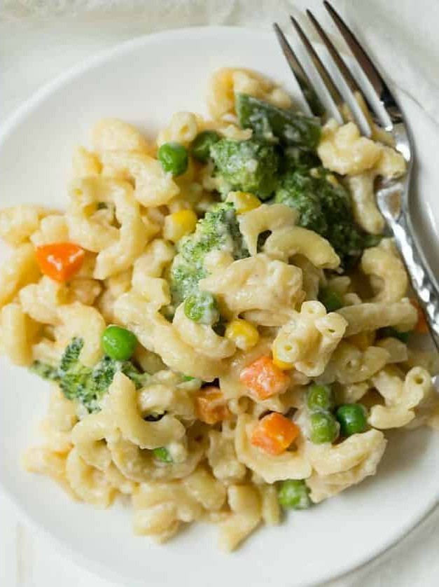 One Pot Veggie Mac and Cheese