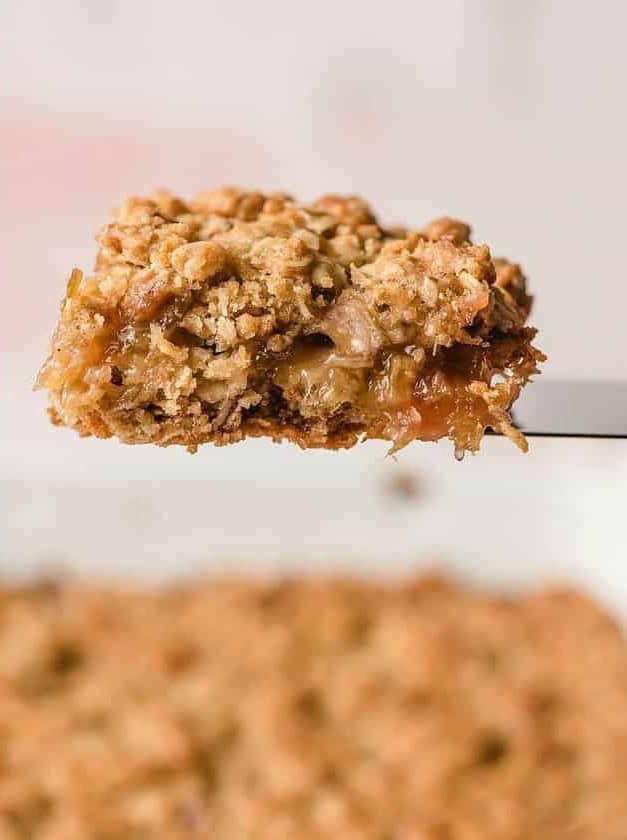 Oatmeal Rhubarb Bars