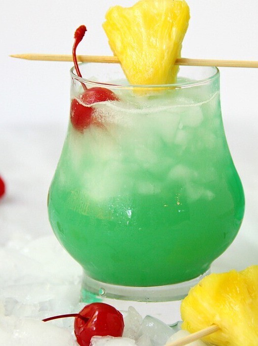 Green Hawaiian Cocktail