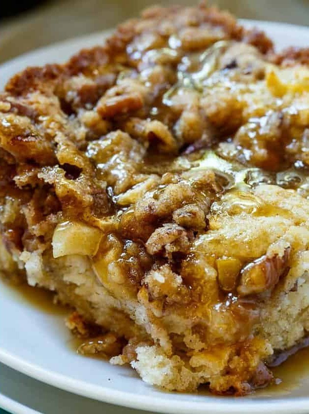 Apple Crisp Coffee Cake