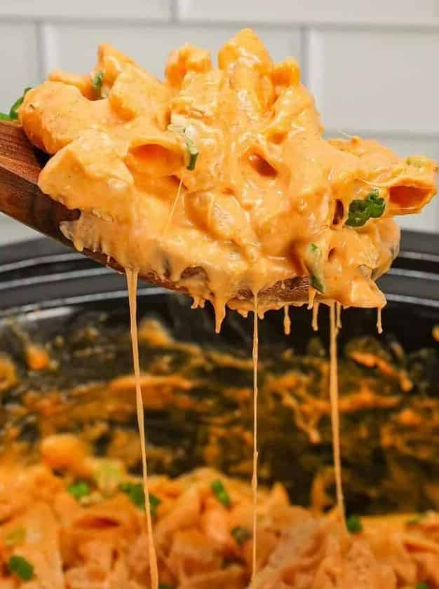 Crock Pot Buffalo Chicken Pasta