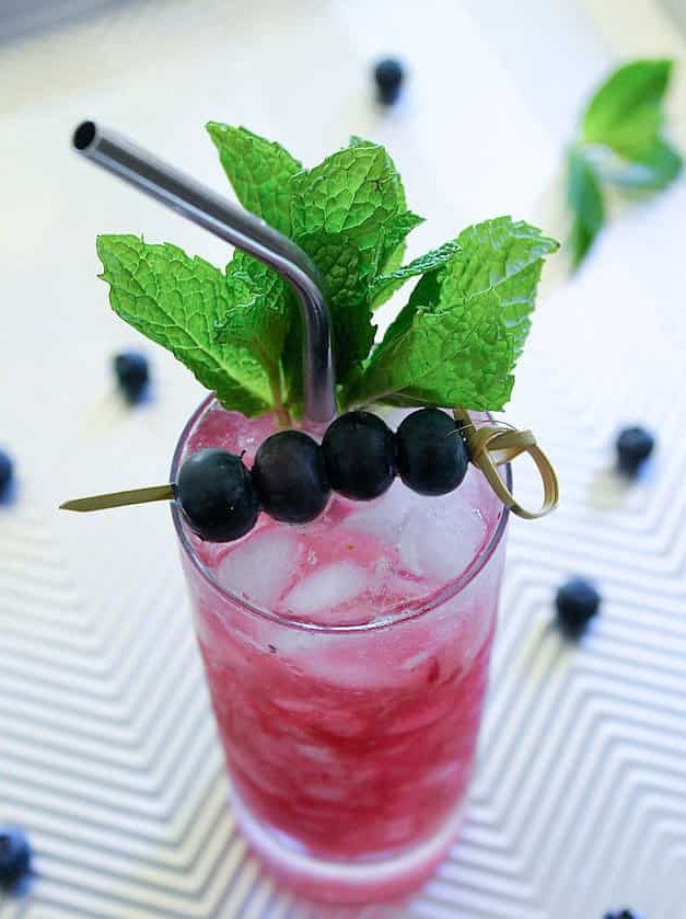 Blueberry and Lavender Mojito