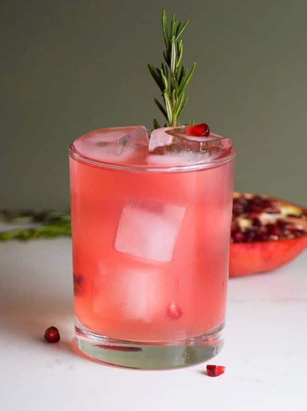 Ginger Pomegranate Fizz