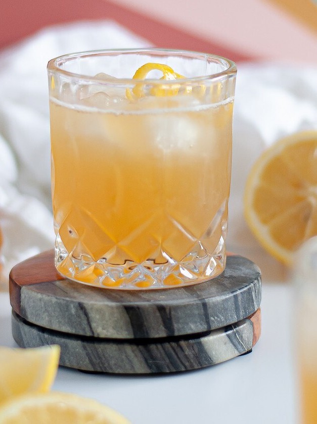 Gold Rush Cocktail