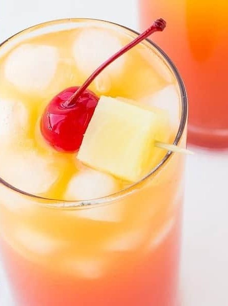 Pineapple Rum Punch