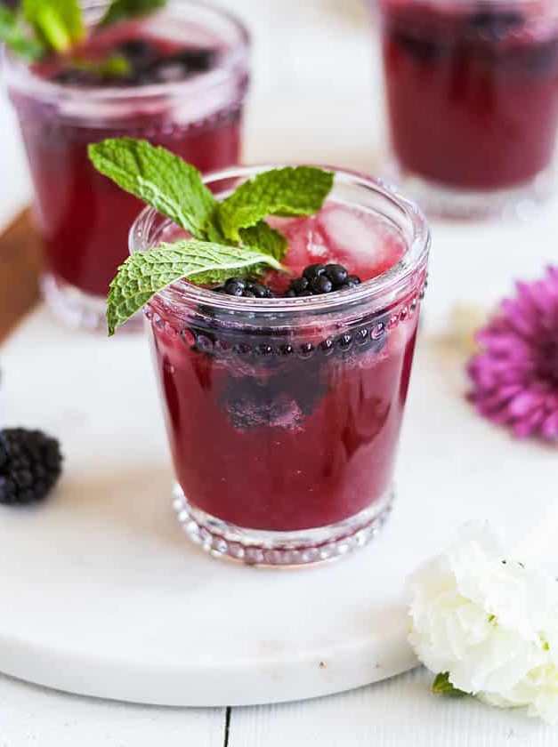 Blackberry Ginger Prosecco Cocktail