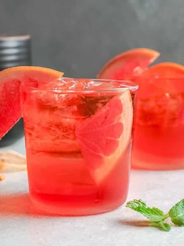 Classic Aperol Spritz Cocktail