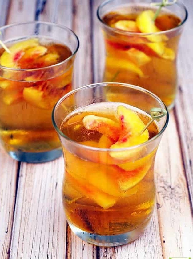 Peach Whiskey Cocktail