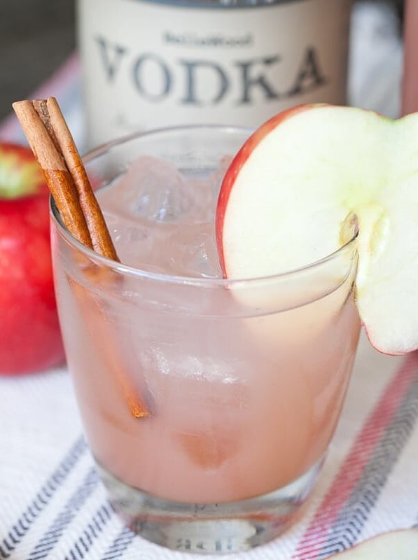 Homemade Apple Cider Cocktail