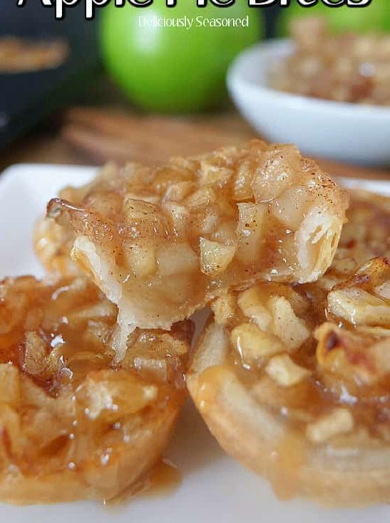 Apple Pie Bites