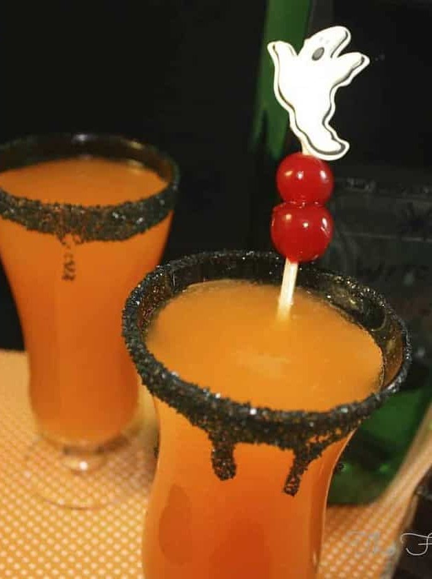 Hocus Pocus Halloween Cocktail