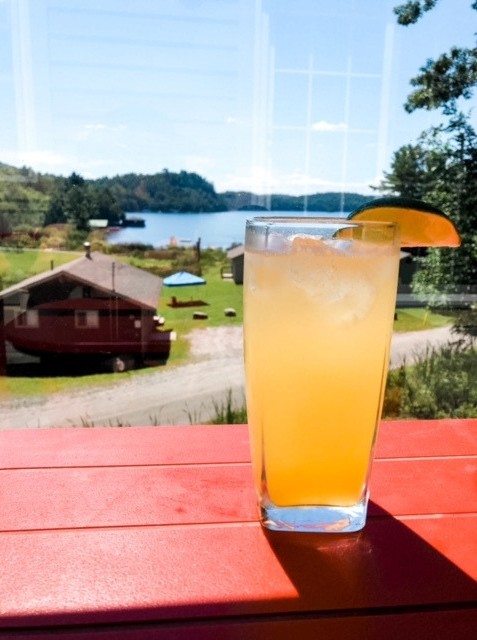 Malibu Lemonade Cocktail