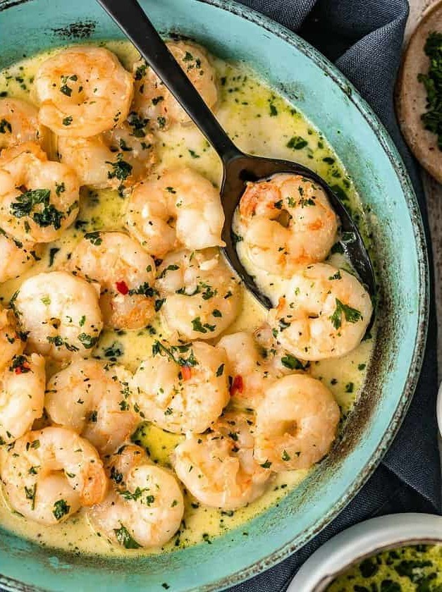 Spicy Garlic Shrimp with Cream Sauce