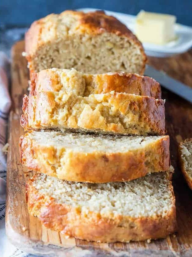 Banana Bread with Applesauce and Yogurt