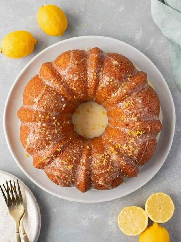 Lemon Sour Cream Bundt Cake