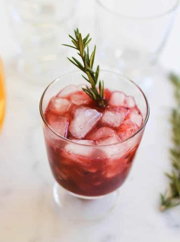 Blackberry Whiskey Lemonade Cocktail