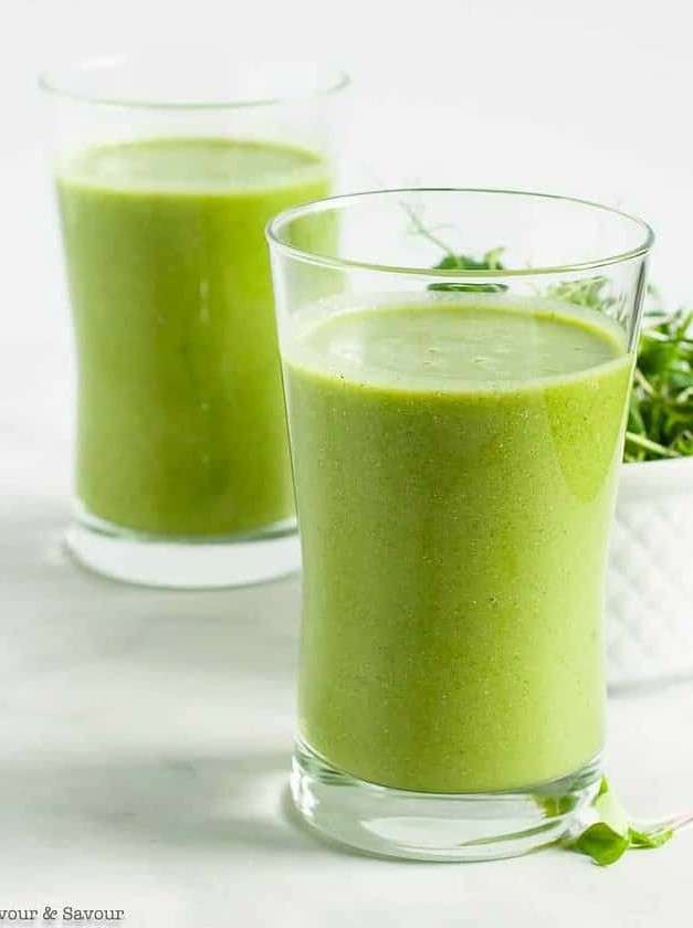 Pineapple Orange Green Smoothie with Hemp and Chia