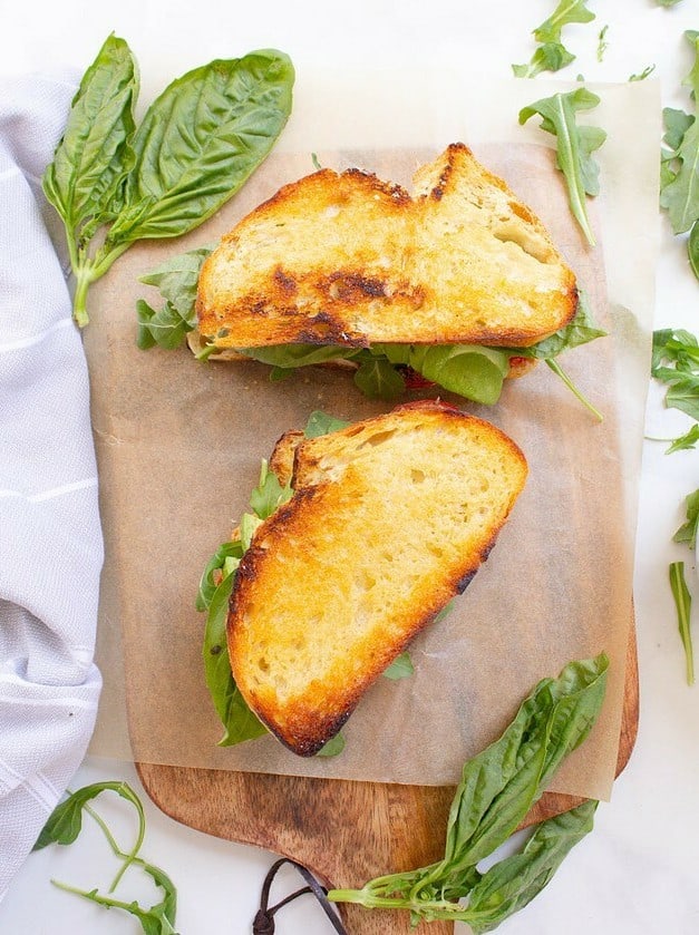 Roasted Tomato Sandwiches with Vegan Lemon Garlic Aioli