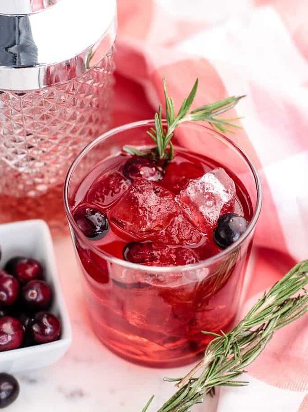 Spiced Cranberry Cocktail