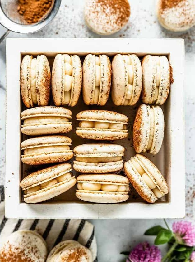 Tiramisu Macarons