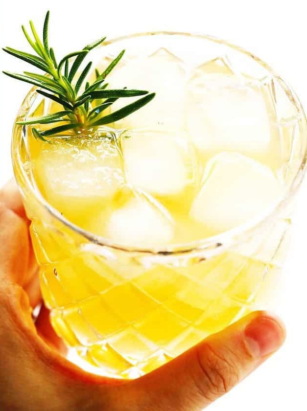 36 Lemonade Cocktails That Will Squeeze Your Taste Buds