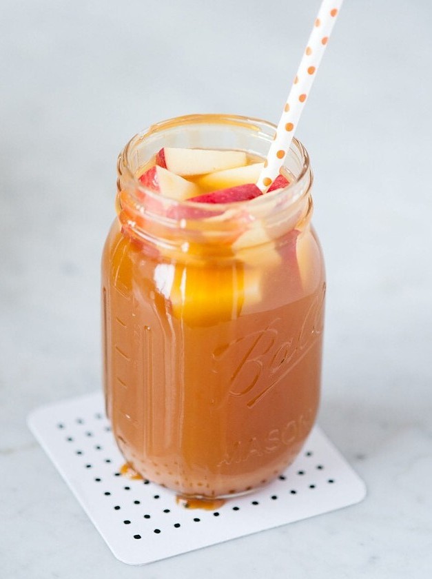 Caramel Apple Sangria