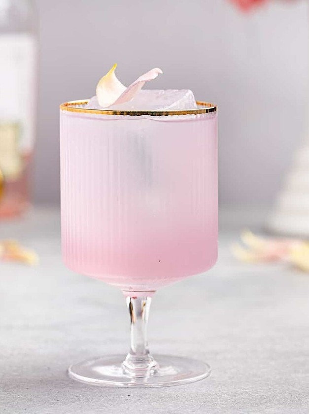 Pink Gin Sour