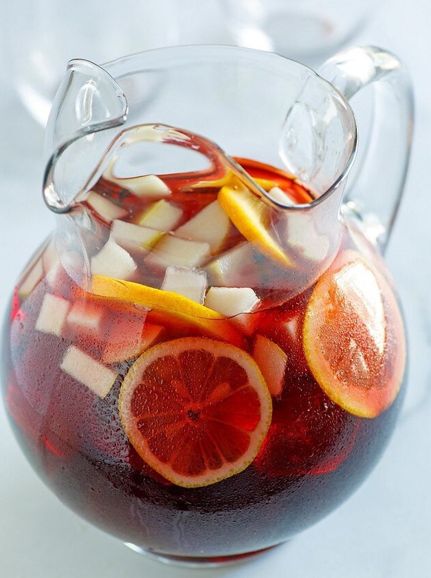 Winter Spiced Red Wine Sangria