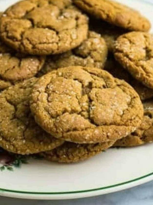 Soft Old Fashioned Molasses Cookies