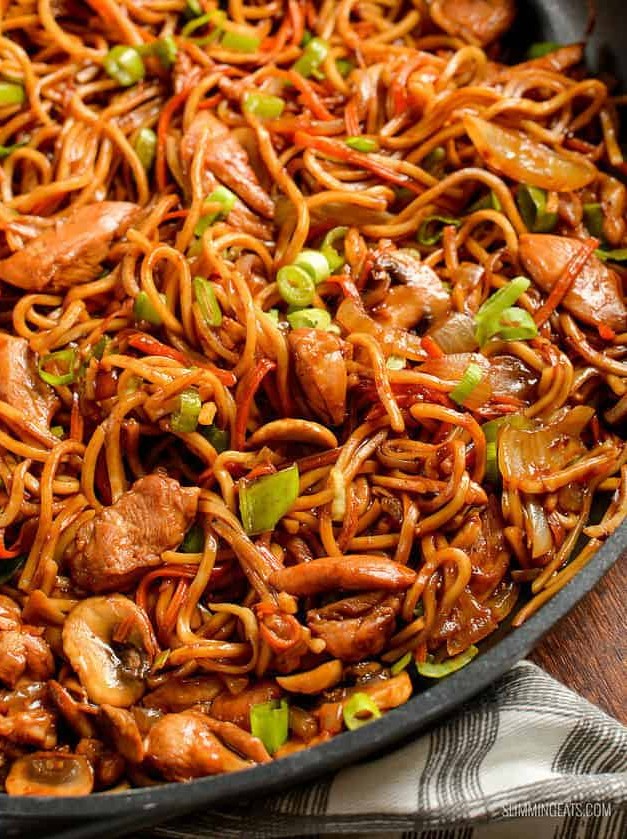 Low Syn Ginger Chicken with Mushrooms and Noodles