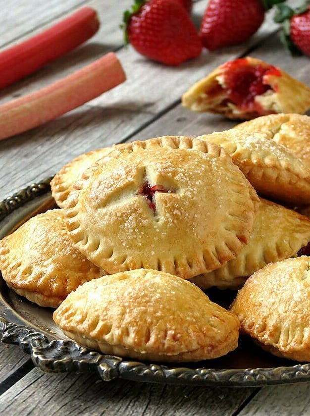 Strawberry Rhubarb Hand Pies