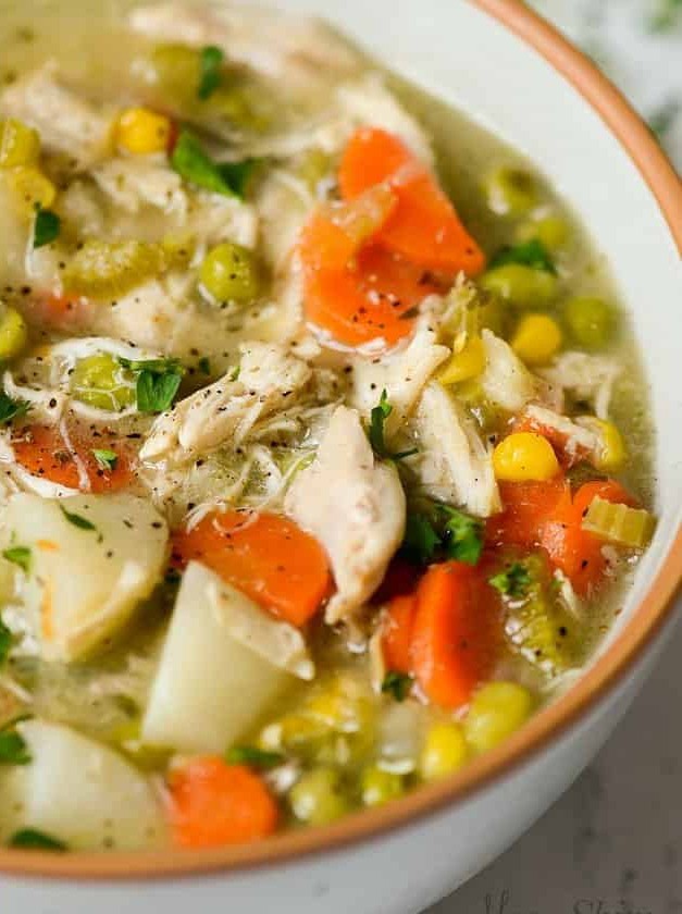 Healthy Chicken Pot Pie Soup