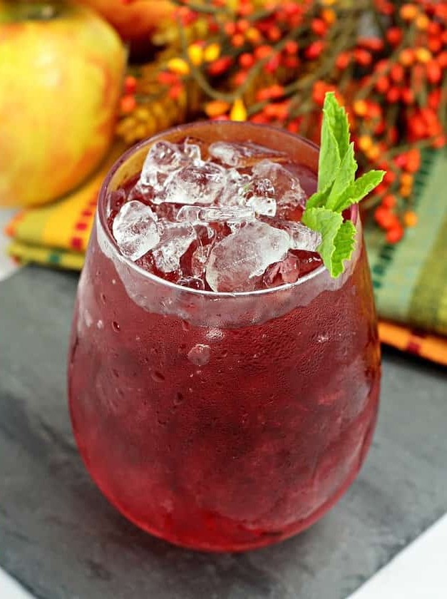 Berry Apple Cocktail