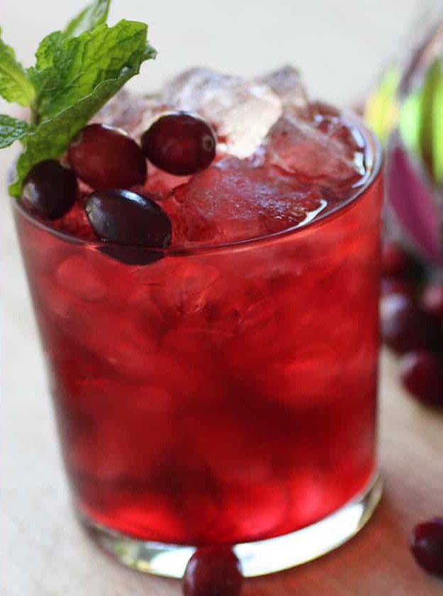 Cranberry Cobbler Cocktail